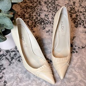 Aldo Stiletto Pointed Toe Heel 4.5”